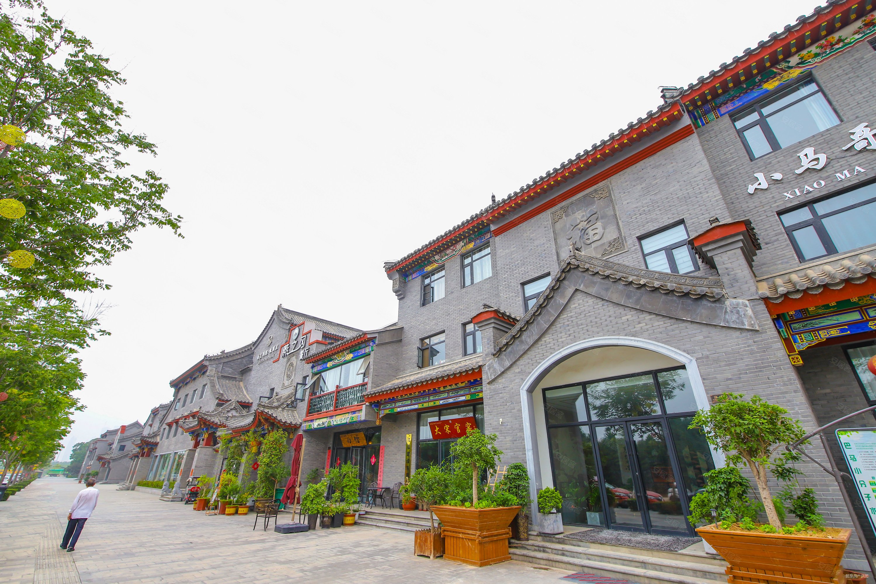 别墅河洛古城十室三层精装别墅丨临路可住可做商铺看房方便双气