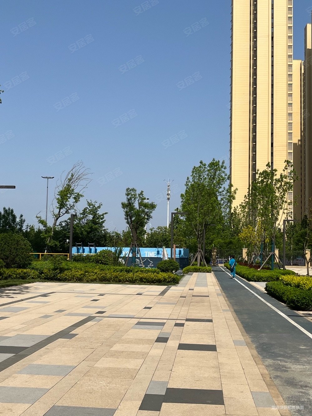 龙湖昱城一期4室2厅2卫140㎡南北145万