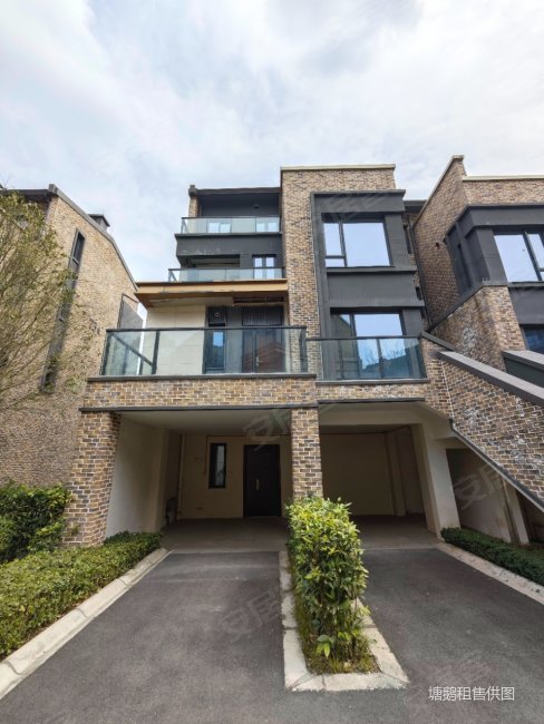 龙湖悠山郡千山新屿