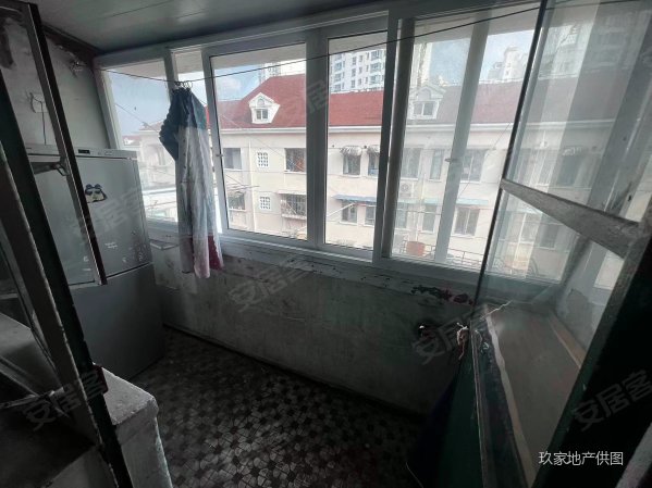 同济边上 带尖顶可开 满五 钥匙房,铁岭路50弄小区二手房,308万,2室0