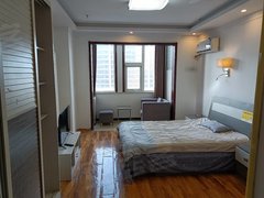 临沂费县费县城区橙果公寓一室一厅,可长租可短租,拎包入住。出租房源真实图片