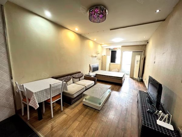 【多图】新尚商业广场派克公寓,元和租房,派克公寓精装一房 采光好