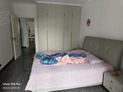 铜川王益中心广场出租老区九洲国际127平方3室精装修2000一个月出租房源真实图片
