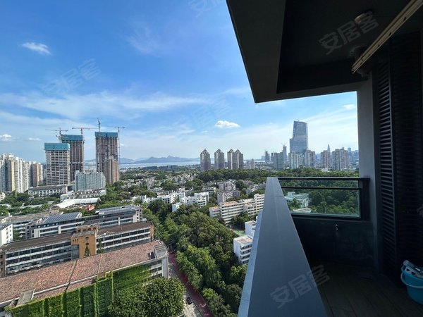 深圳南山华侨城燕晗山苑华侨城宽绰大一房,楼下燕唅山郊野公园,拎包