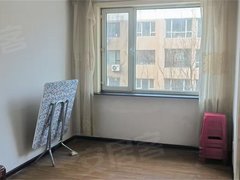 通化东昌石油化弘康园东区5楼78平900包取暖费，物业出租房源真实图片