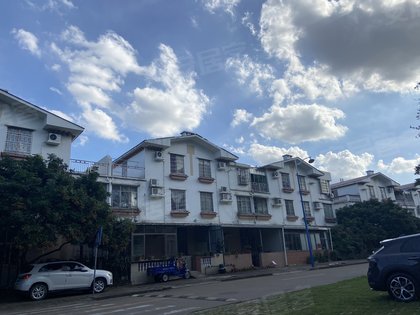 学校在小区内,学生出行安全系数高小区户型谷围新村别墅主要分4大园区