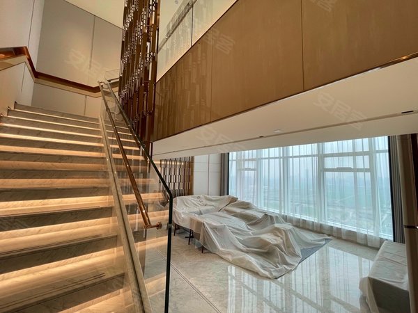 钱江世纪城租房,奥体大平层 兰博基尼 420方跃层 壹号院 迪凯金座