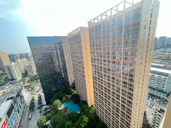 深圳宝安坪洲财富港国际中心坪洲地铁口,年轻人的风格,高楼层精装2房