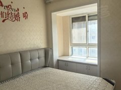 镇江润州镇江万达远洋香奈河畔二期小户型中装设施齐全出租房源真实图片