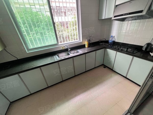 福州长乐吴航吉祥花园吉祥花园,4房,2卫,航城中学隔壁,带管道煤气,好