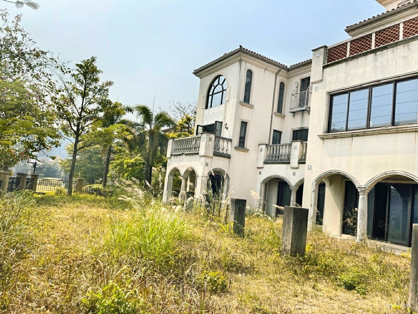 中信山语湖别墅
