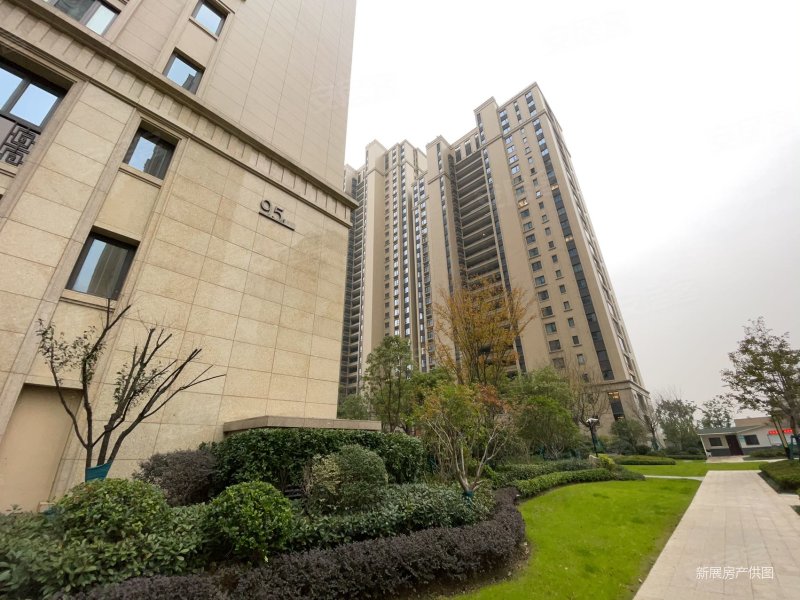 蠡湖金茂府板楼正规商品房双卫格局南北通透