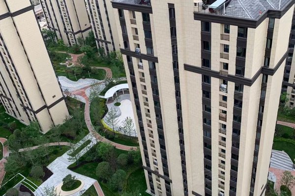 淮南二手房 山南国宾府 > 苏瑶解读山南国宾府生活配套中墅地产御香山