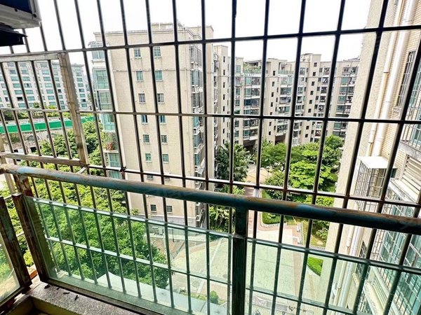 厦门湖里殿前翔鹭花城(一期)万达鹭港旁翔鹭花城精装大三房出租房源