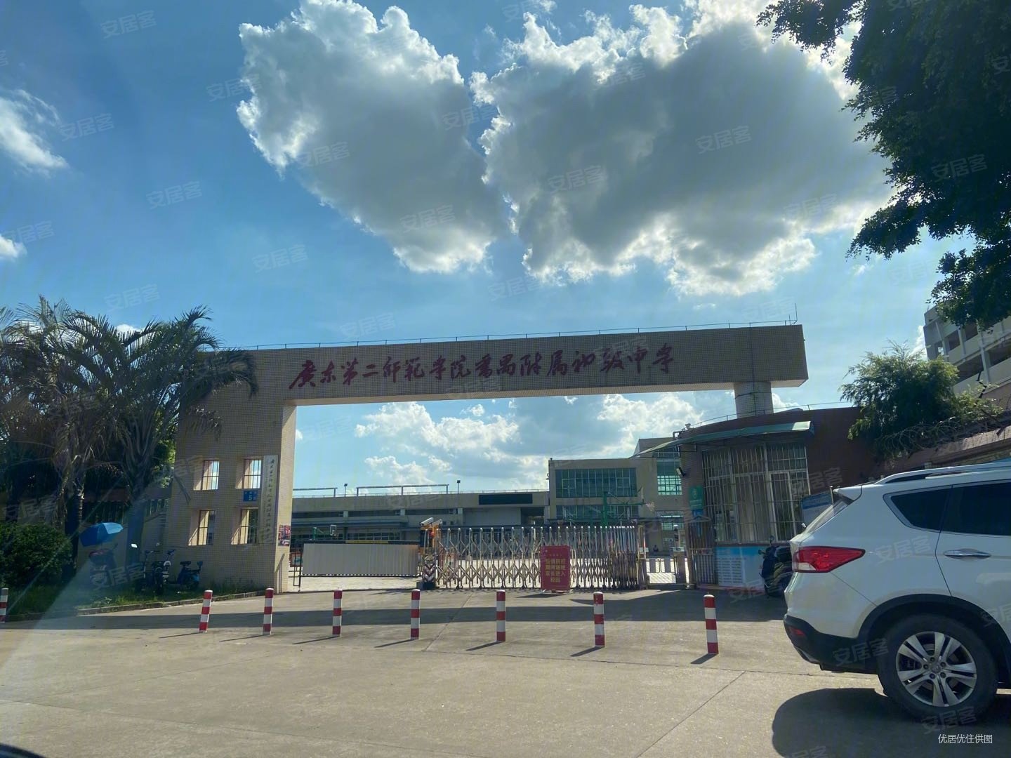 谷围新村刚需两房 中间楼层 交通方便 业主诚心出售