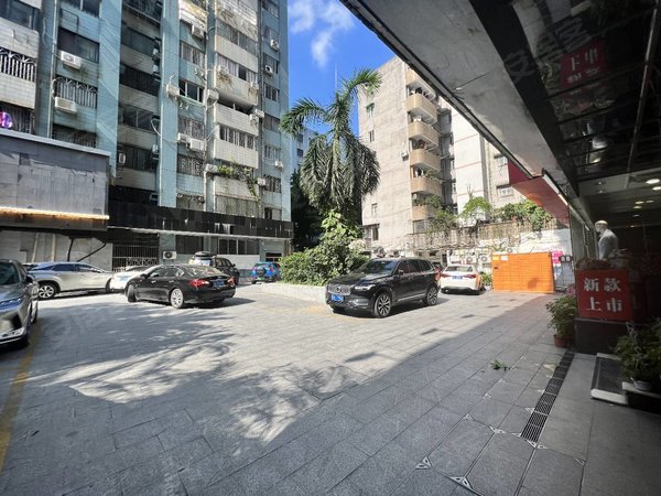 广州越秀淘金丽晶大厦5号线淘金路丽晶大厦丨靠近中肿丨友谊商店旁边