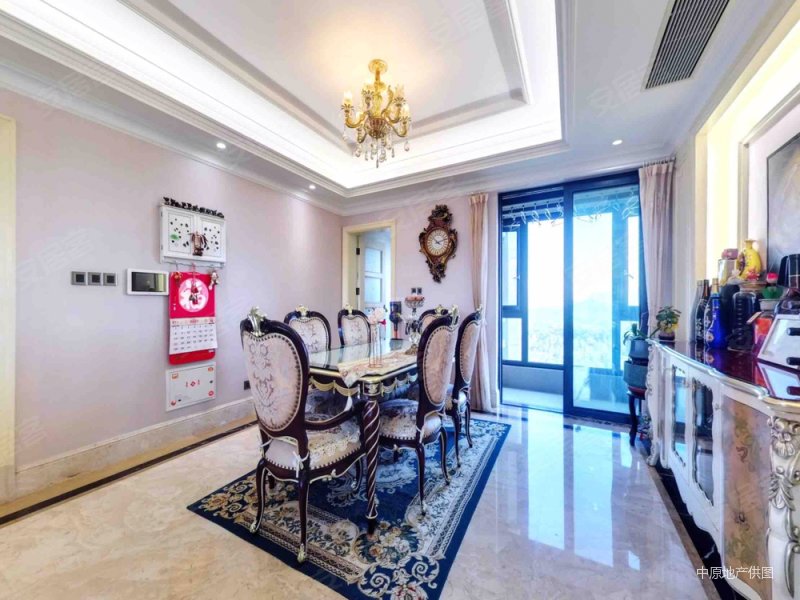 带私家车位,南北通透,高楼层看湖,中海九号公馆二手房,0万,4室2厅,2卫