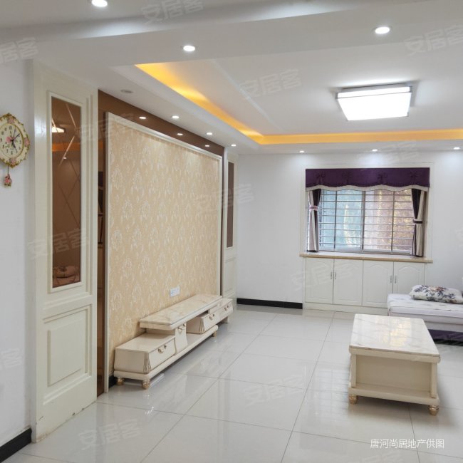 宇信凯旋城(唐河)3室2厅2卫137㎡南93万