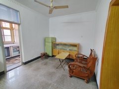 泉州鲤城中闽百汇美食街华联集团宿舍 3室2厅2卫  140平 通风采光佳出租房源真实图片