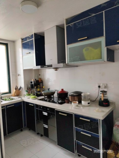 云顶花园精装自住两室两厅前排位置好满五省税诚意出售