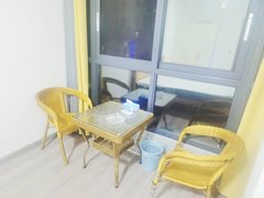 恩施恩施市小渡船新天地旁金山壹号一室一卫精装修拎包入住出租房源真实图片