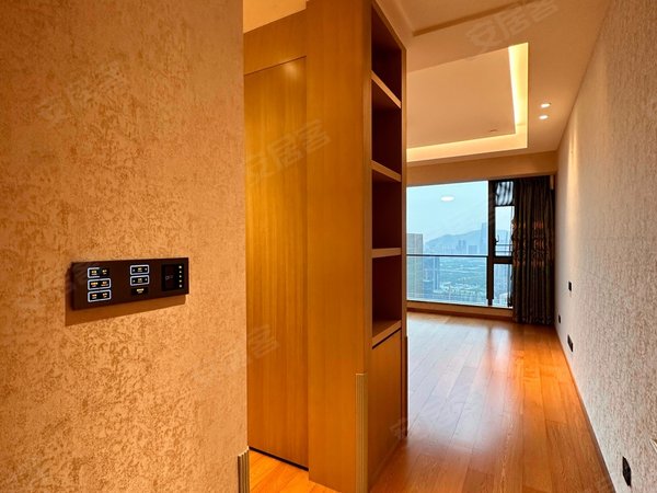 深圳南山前海前海壹号前海壹号 4室2厅4卫独立保姆房 南北通透 豪华