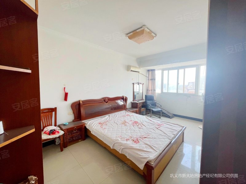 华英大厦(巩义) 商品住宅 南北通透 大四室 电梯房