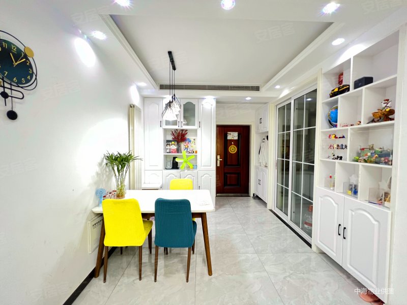 花费少,买房先看中海物业租售,御山,南区 精装房源足,随时看