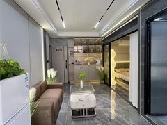 5号线东圃 装修天花板一室一厅 轻奢风 直达珠江新城