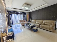 唐山路南万达广场万达豪装3居 增衣帽间 真实图片视频 钥匙随时看房 家住万达出租房源真实图片