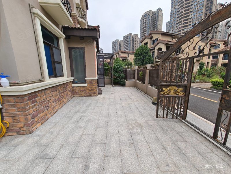 碧桂园翡翠山一期别墅