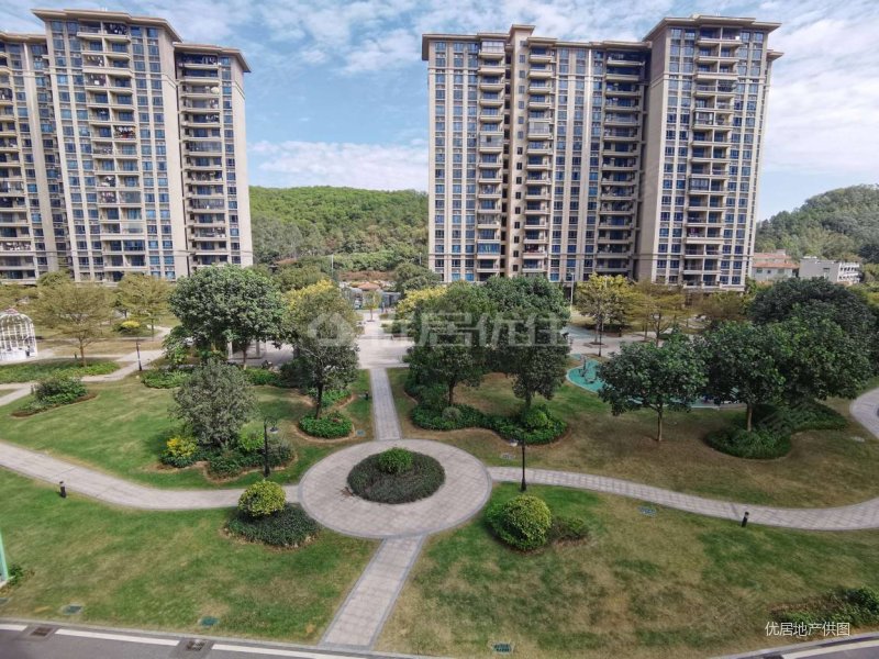 恒大山水郡,送全屋定制家具,业主急卖