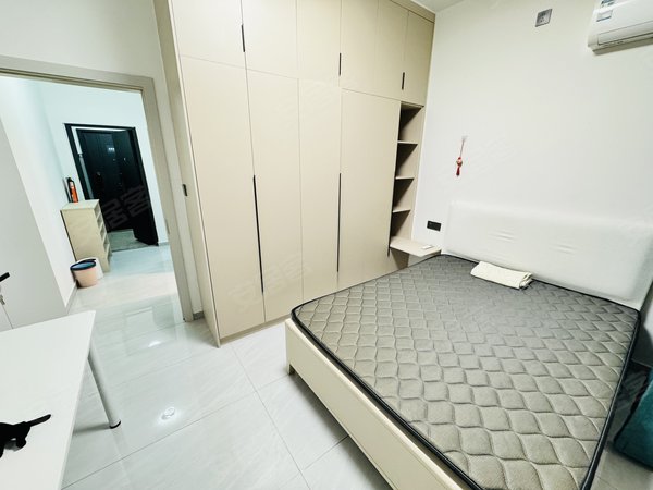 金华婺城婺城江南寺前皇小区寺前皇世贸广场拎包即住银泰金华之星价格实惠朝南周边配套很齐全出租房源真实图片