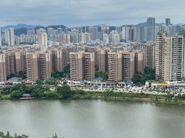 惠州惠城金山湖泰丰千花岛千花岛湖景房出租!