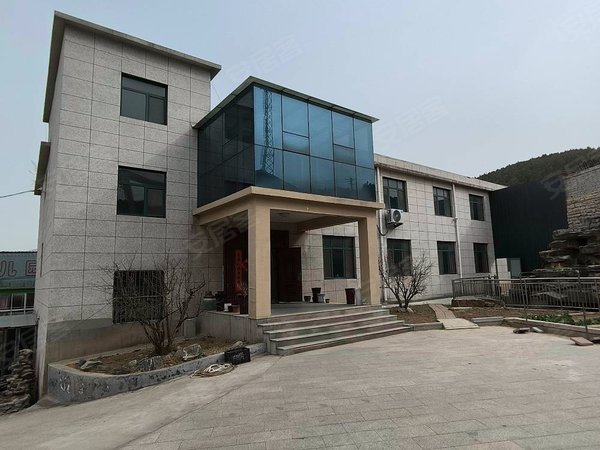 济南历城仲宫镇东泉泸村自建房可做学校民宿,可容纳200人出租房源真实