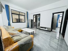 汕头金平金湖路东厦一百附近,一梯一户超大两房带阳台,采光无遮挡,出入方便出租房源真实图片