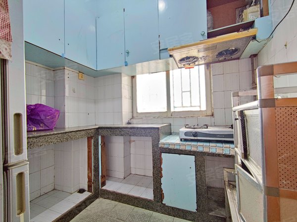 深圳布吉布吉街宝龙花园宝龙花园小区房出租   精装电梯两房两厅出租