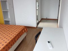 合肥新站陶冲湖北岗花园直 租精美单间独卫精装修设施齐全随时看房可短租出租房源真实图片