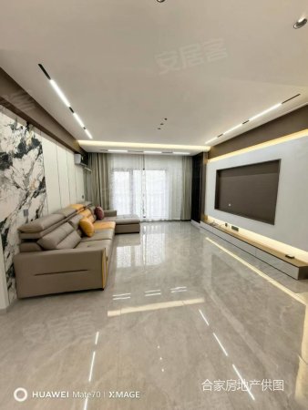 创业城翠羽花园3室2厅2卫138㎡南北83.5万