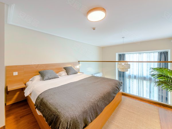 青岛城阳红岛融创红岛湾(商住楼)精装loft融创红岛湾近方特出租房源