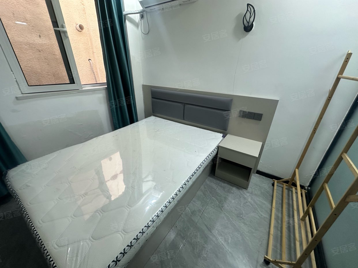 整租！地铁二号线！可短租月付！无中介