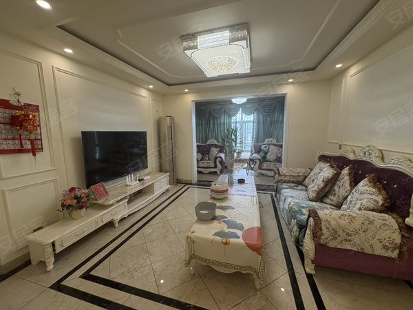 凉山西昌长安中中信国际花城西客站 中信国际花城 套三 精装修 家具家电齐全 拎包入住出租房源真实图片