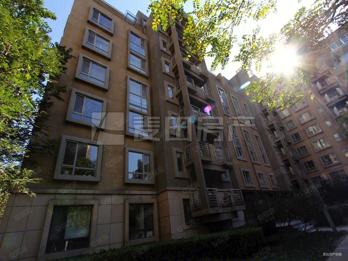 阳光上东2室1厅2卫149.03㎡东西1350万