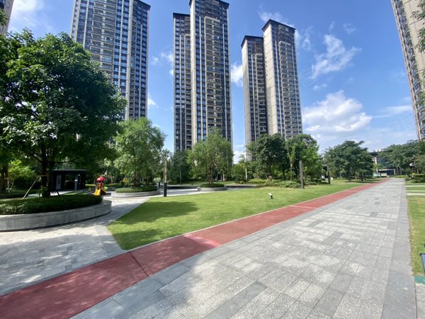 【多图】招商臻园,新塘租房,招商臻园 精装四房 配置齐全 环境好 永旺