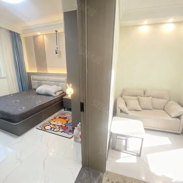 整租｜可月付短租精装修台东啤酒博物馆泰山路利津路地铁万达万象城悦荟