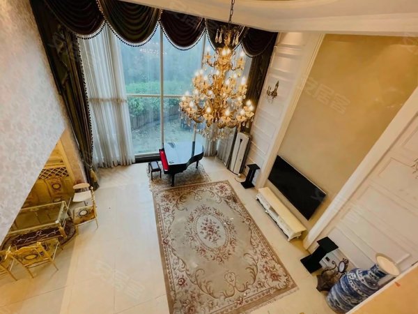 北京顺义天竺丽京花园新出炉 值得看丽京花园双拼别墅 5间套房 邻水