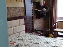 力和丹桂公寓一室一厅装修保养好，位置环境不错。