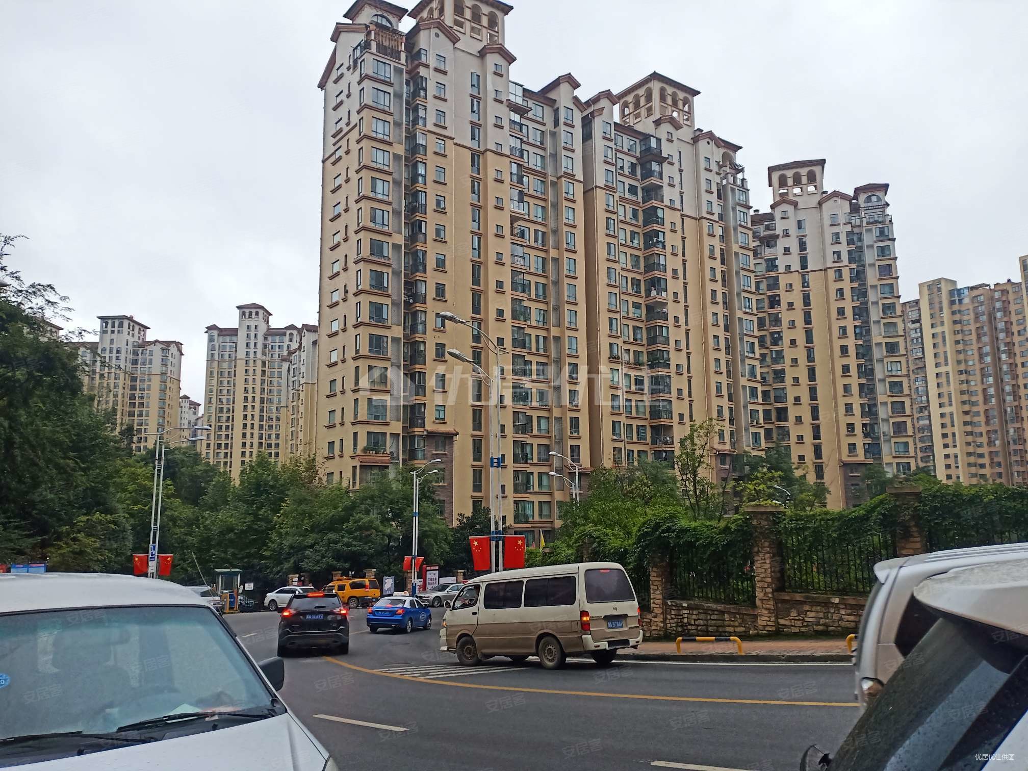 保利春天林语两室精装关门卖户型方正出行方便