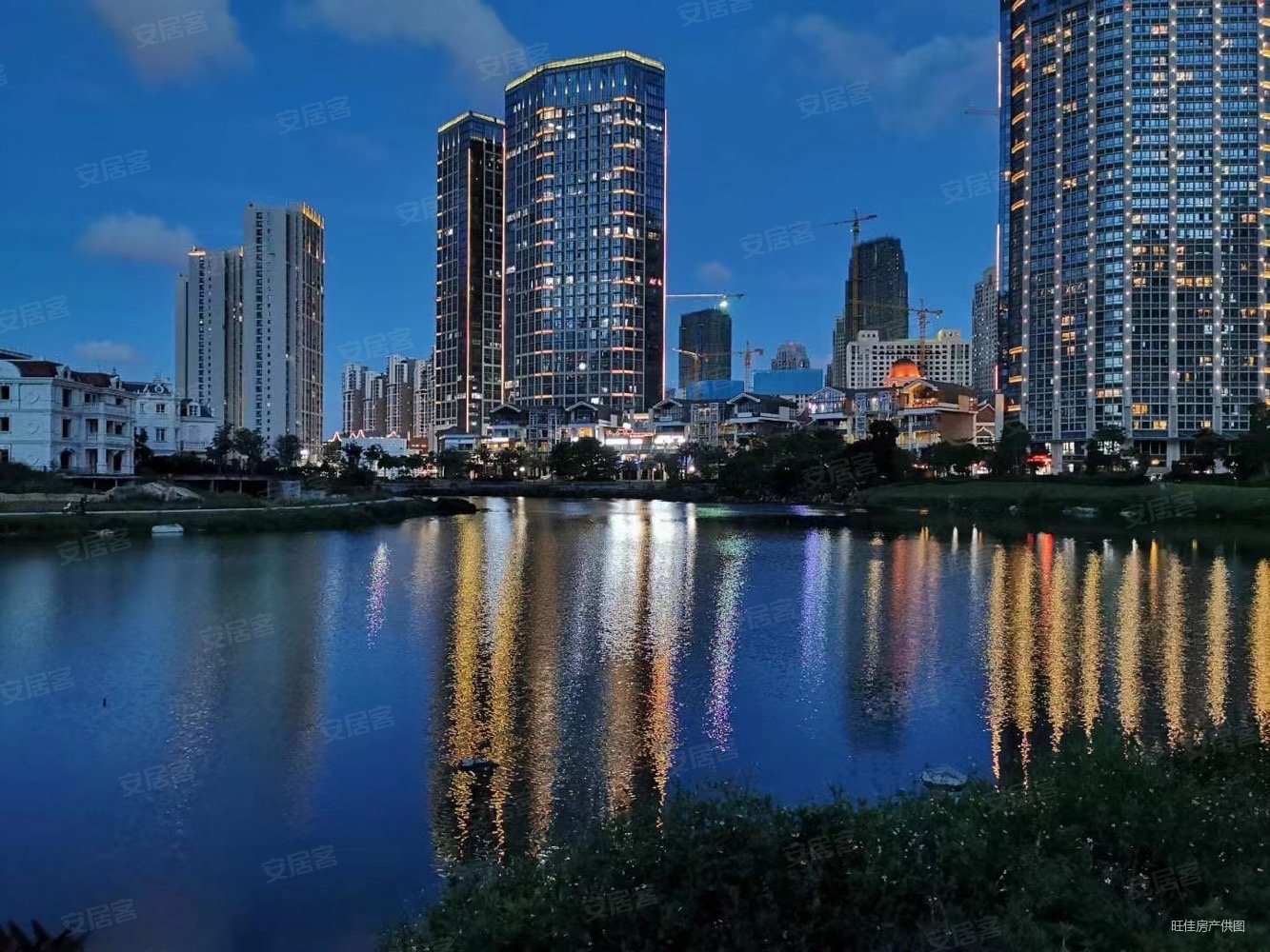 世茂御龙湾曼哈顿