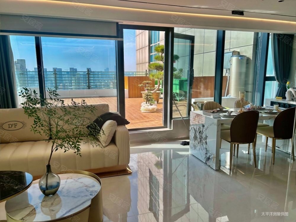 康泰新城4室2厅2卫86.99㎡南北375万